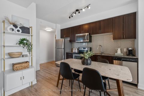 Photo 5 at 813 - 2800 Keele Street, CFB, Toronto
