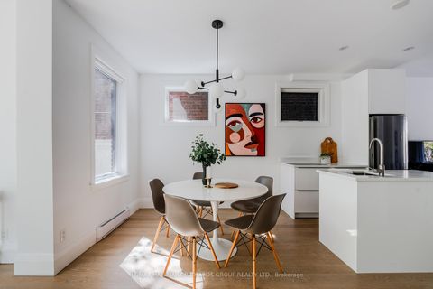 Photo 4 at 389 Woodbine Avenue, The Beaches, Toronto
