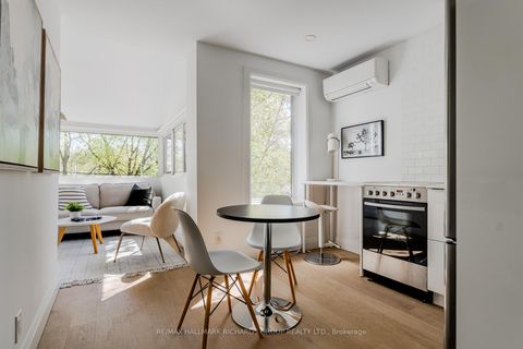 Photo 9 at 389 Woodbine Avenue, The Beaches, Toronto