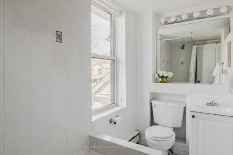 Photo 16 at 389 Woodbine Avenue, The Beaches, Toronto