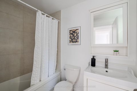 Photo 27 at 389 Woodbine Avenue, The Beaches, Toronto