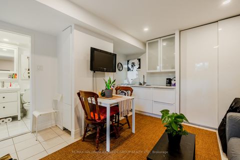 Photo 31 at 389 Woodbine Avenue, The Beaches, Toronto