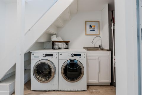 Photo 34 at 389 Woodbine Avenue, The Beaches, Toronto