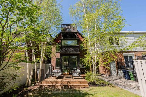 Photo 36 at 389 Woodbine Avenue, The Beaches, Toronto