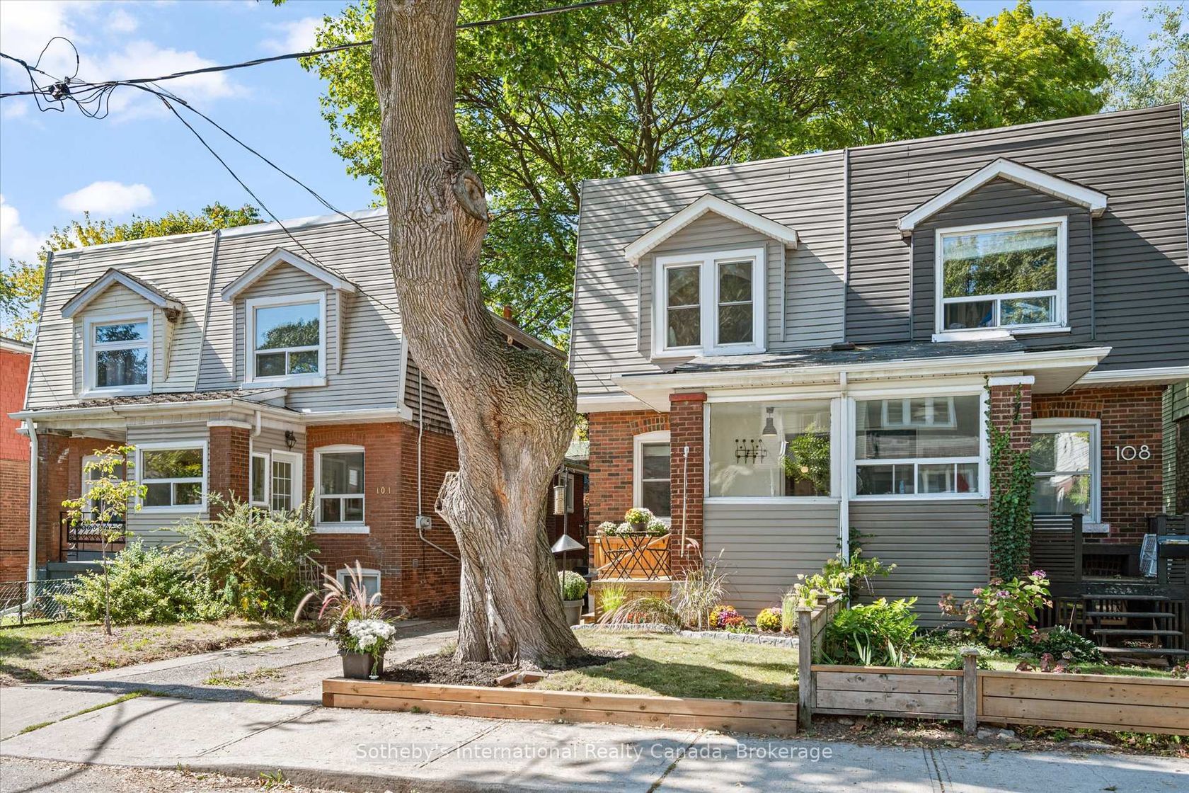 106 Hiltz Avenue, South Riverdale, Toronto 