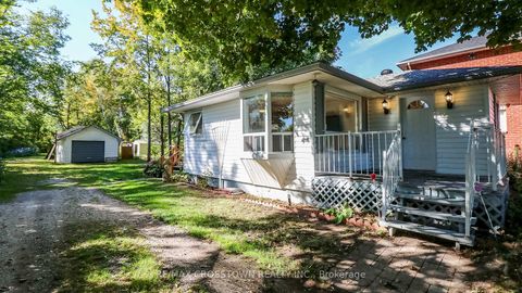 Photo 5 at 673 Roberts Road, Alcona, Innisfil