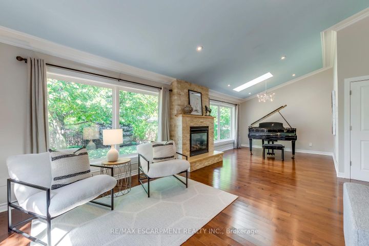 Photo 27 at 5281 Cindy Lane, Appleby, Burlington