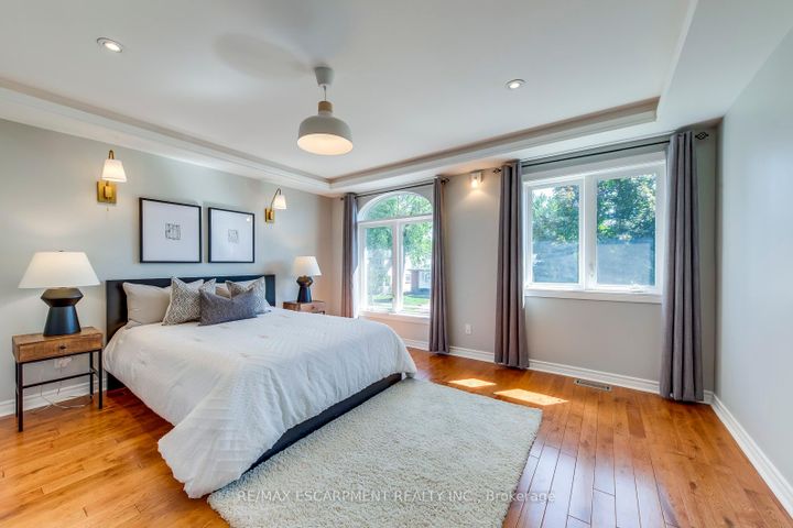 Photo 39 at 5281 Cindy Lane, Appleby, Burlington