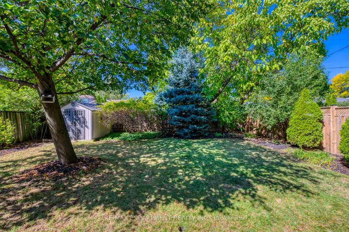 Photo 47 at 5281 Cindy Lane, Appleby, Burlington