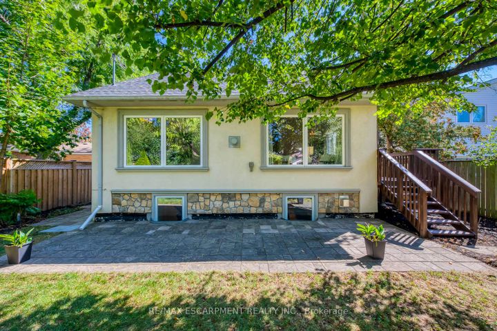 Photo 48 at 5281 Cindy Lane, Appleby, Burlington