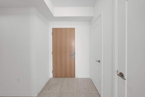 Photo 7 at 2107 - 8960 Jane Street, Vellore Village, Vaughan