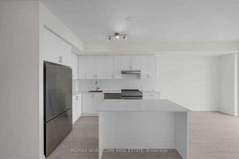 Photo 11 at 2107 - 8960 Jane Street, Vellore Village, Vaughan