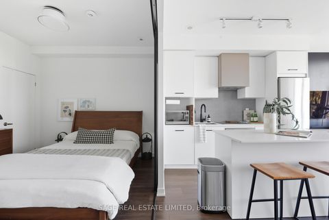 Photo 11 at 605 - 899 Queen Street E, South Riverdale, Toronto