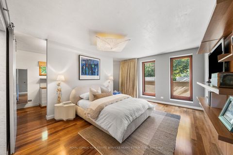 Photo 17 at 31 Governors Road, Leaside, Toronto