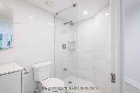 Photo 22 at 109 - 238 Doris Avenue, Willowdale East, Toronto