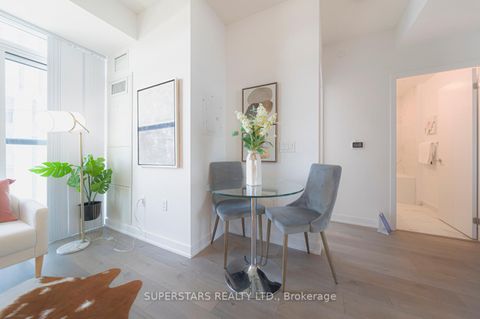 Photo 4 at 1003 - 38 Honeycrisp Crescent, Vaughan Corporate Centre, Vaughan