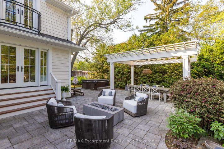 Photo 4 at 161 Dianne Avenue, MO Morrison, Oakville
