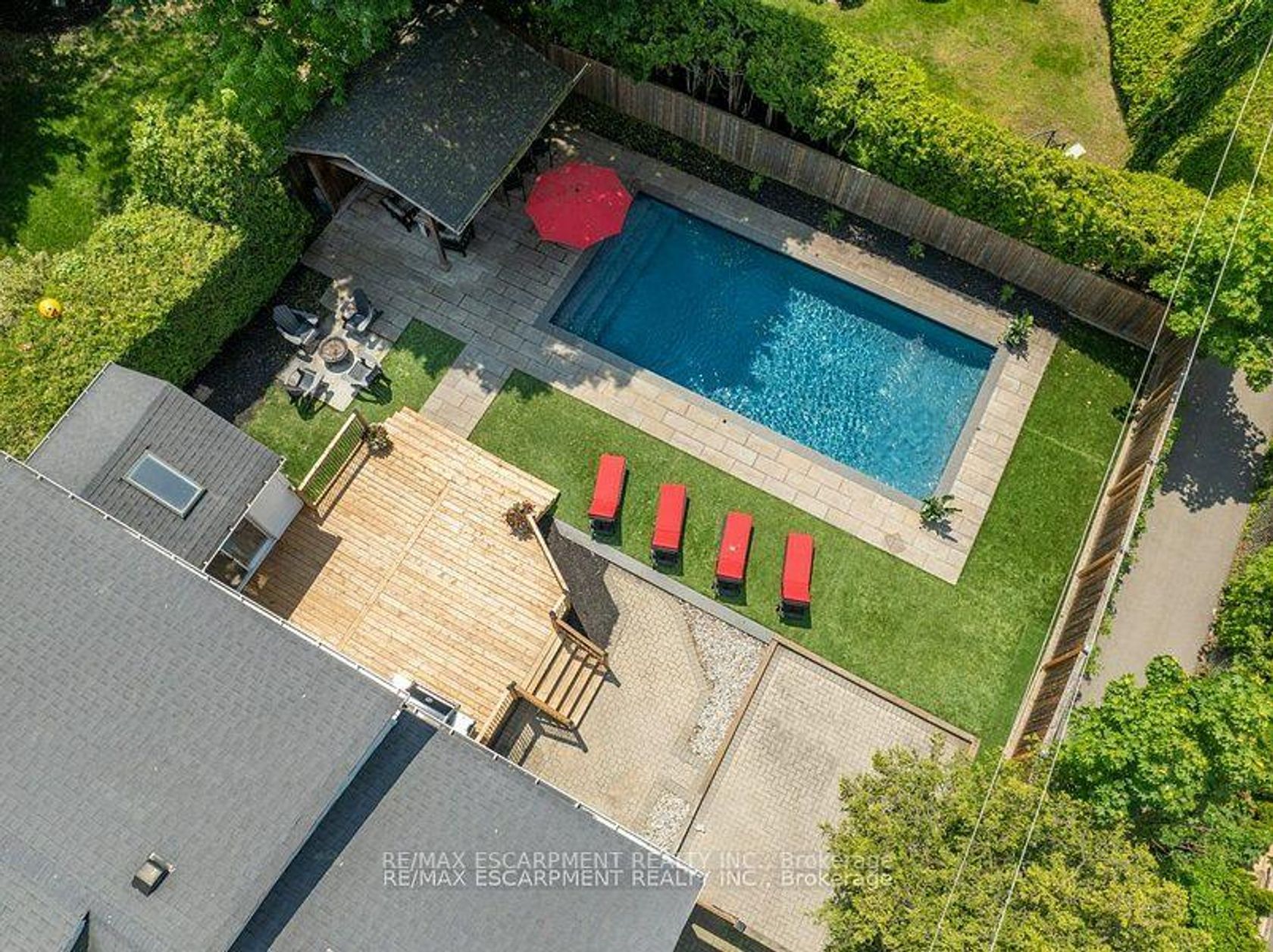 282 Pine Cove Road, Roseland, Burlington 