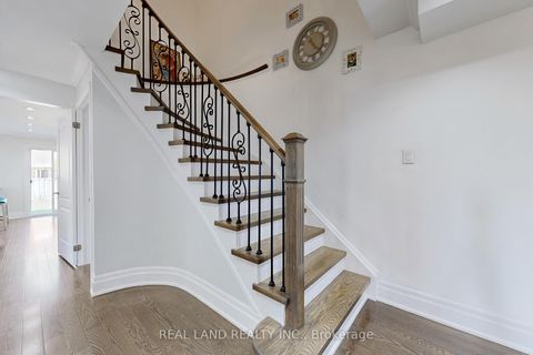 Photo 6 at 251 Glen Shields Avenue, Concord, Vaughan