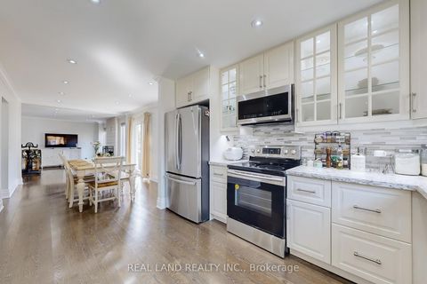 Photo 16 at 251 Glen Shields Avenue, Concord, Vaughan