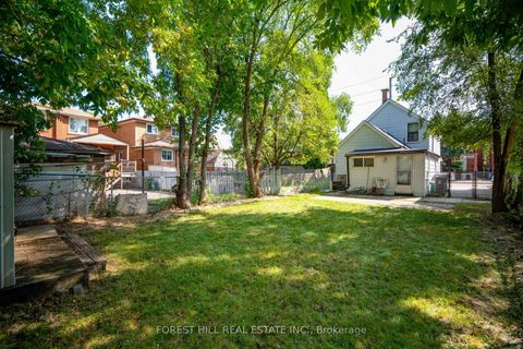 Photo 4 at 2 Goldwin Avenue, Mount Dennis, Toronto