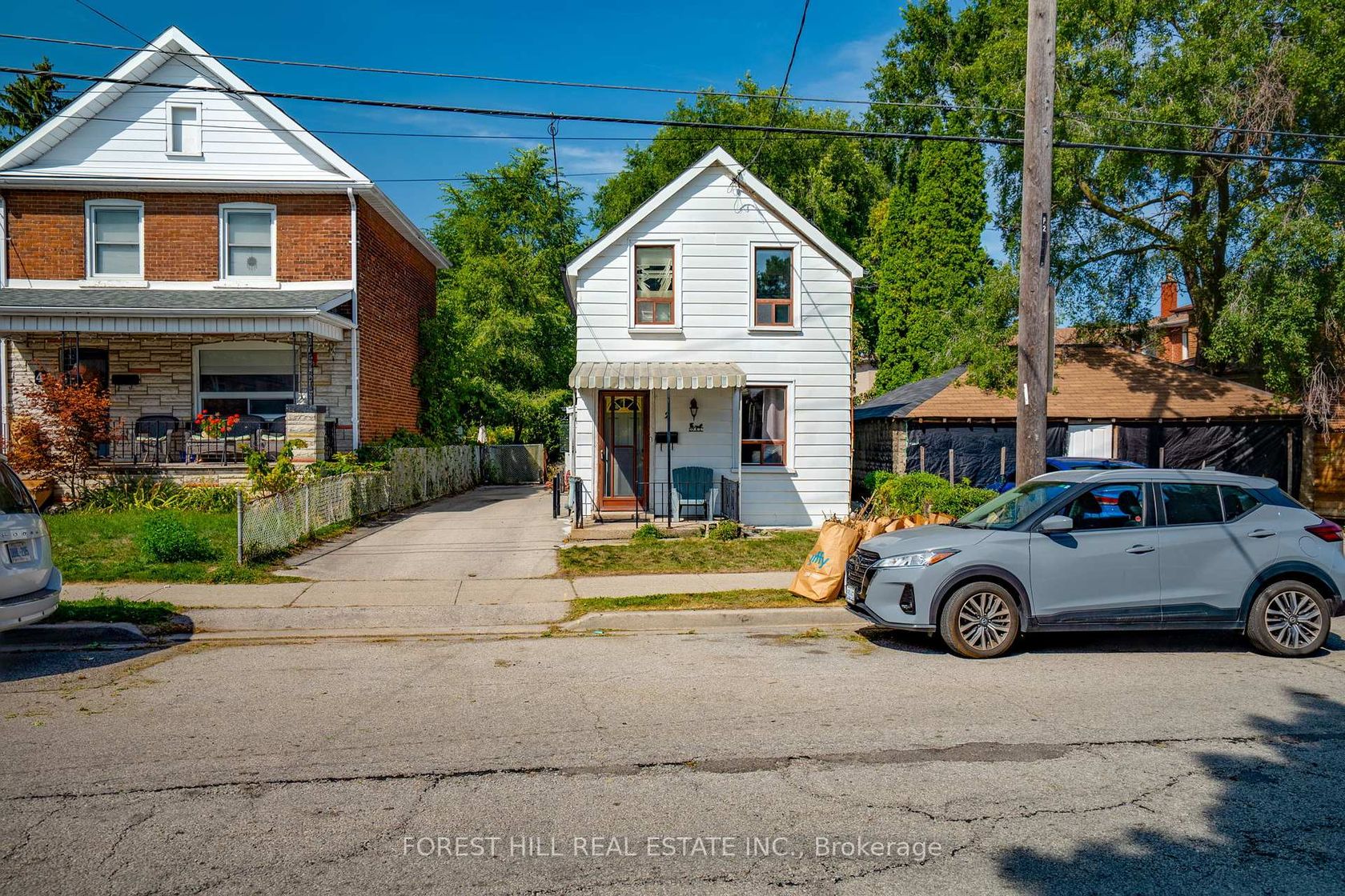 2 Goldwin Avenue, Mount Dennis, Toronto 