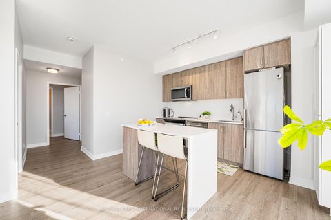 Photo 1 at 424 - 681 Yonge Street, Painswick South, Barrie