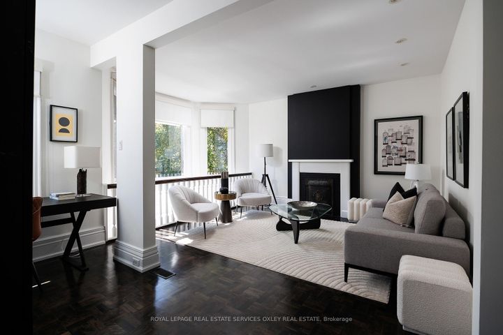 Photo 12 at 134 Roxborough Street W, Annex, Toronto