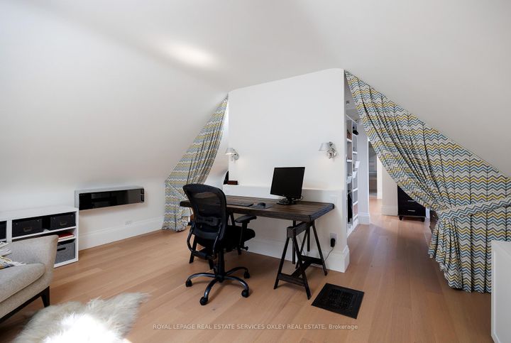 Photo 22 at 134 Roxborough Street W, Annex, Toronto