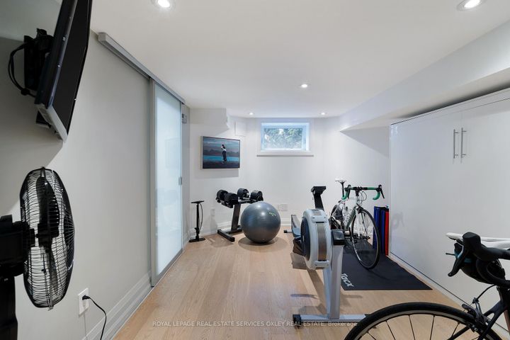 Photo 25 at 134 Roxborough Street W, Annex, Toronto