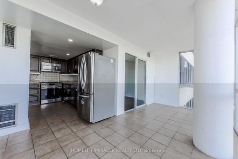 Photo 7 at 909 - 10 Markbrook Lane, Jamestown, Toronto