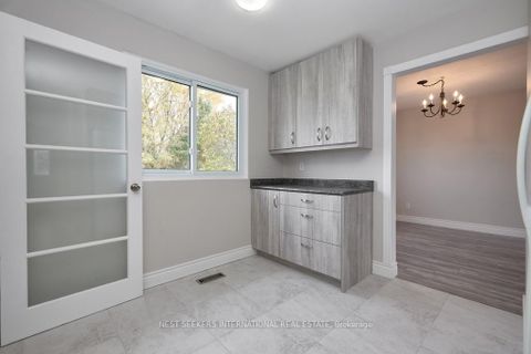 Photo 5 at 257 Dodson Road, Painswick North, Barrie