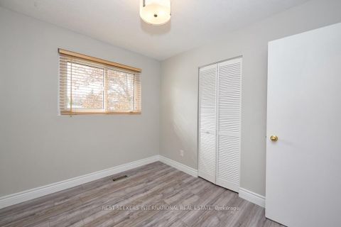 Photo 9 at 257 Dodson Road, Painswick North, Barrie