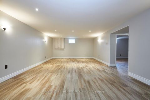 Photo 15 at 257 Dodson Road, Painswick North, Barrie