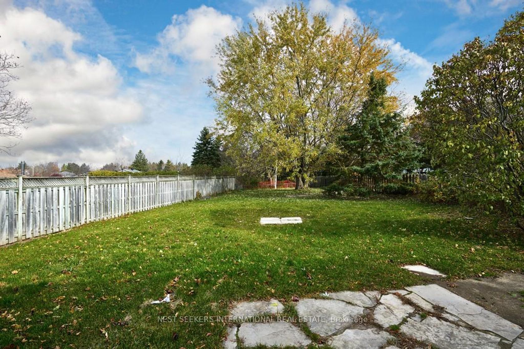 257 Dodson Road, Painswick North, Barrie photo number 2 257 Dodson Road, Painswick North, Barrie photo number 2