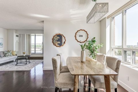 Photo 8 at 905 - 350 Red Maple Road, Langstaff, Richmond Hill