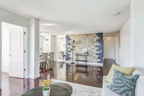 Photo 11 at 905 - 350 Red Maple Road, Langstaff, Richmond Hill