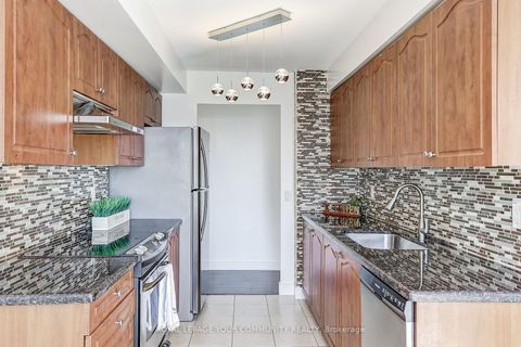 Photo 13 at 905 - 350 Red Maple Road, Langstaff, Richmond Hill