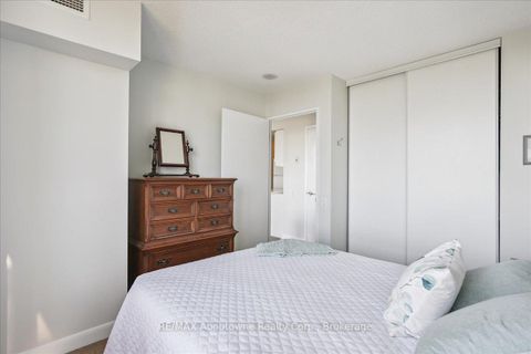 Photo 25 at 2411 - 33 Sheppard Avenue E, Willowdale East, Toronto