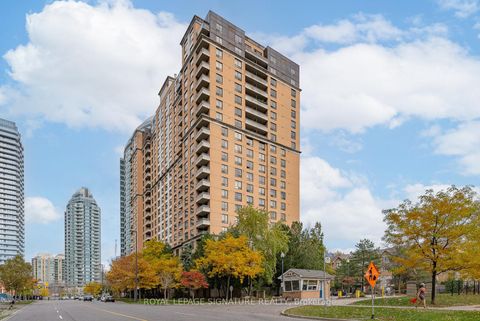 Photo 3 at 818 - 18 Sommerset Way, Willowdale East, Toronto