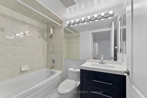 Photo 16 at 818 - 18 Sommerset Way, Willowdale East, Toronto