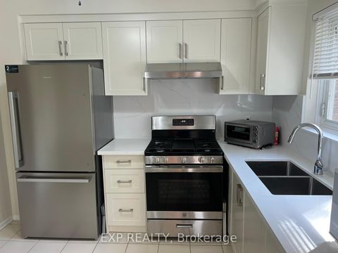 Photo 4 at 57 - 39 Lexington Avenue, Old Rexdale, Toronto