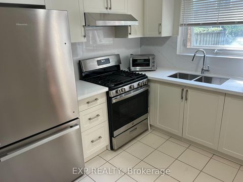 Photo 8 at 57 - 39 Lexington Avenue, Old Rexdale, Toronto