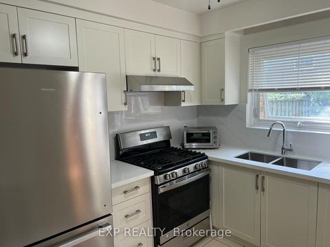 Photo 10 at 57 - 39 Lexington Avenue, Old Rexdale, Toronto