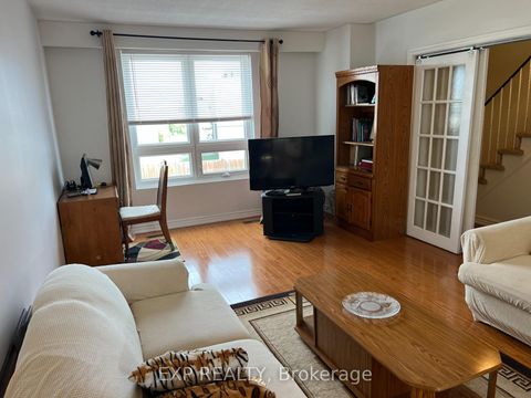 Photo 11 at 57 - 39 Lexington Avenue, Old Rexdale, Toronto