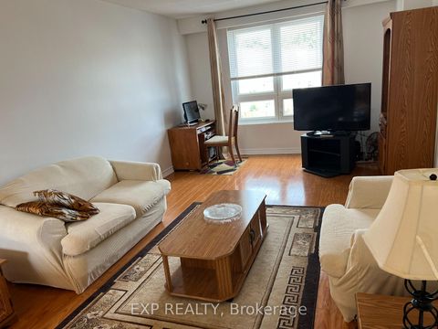 Photo 13 at 57 - 39 Lexington Avenue, Old Rexdale, Toronto