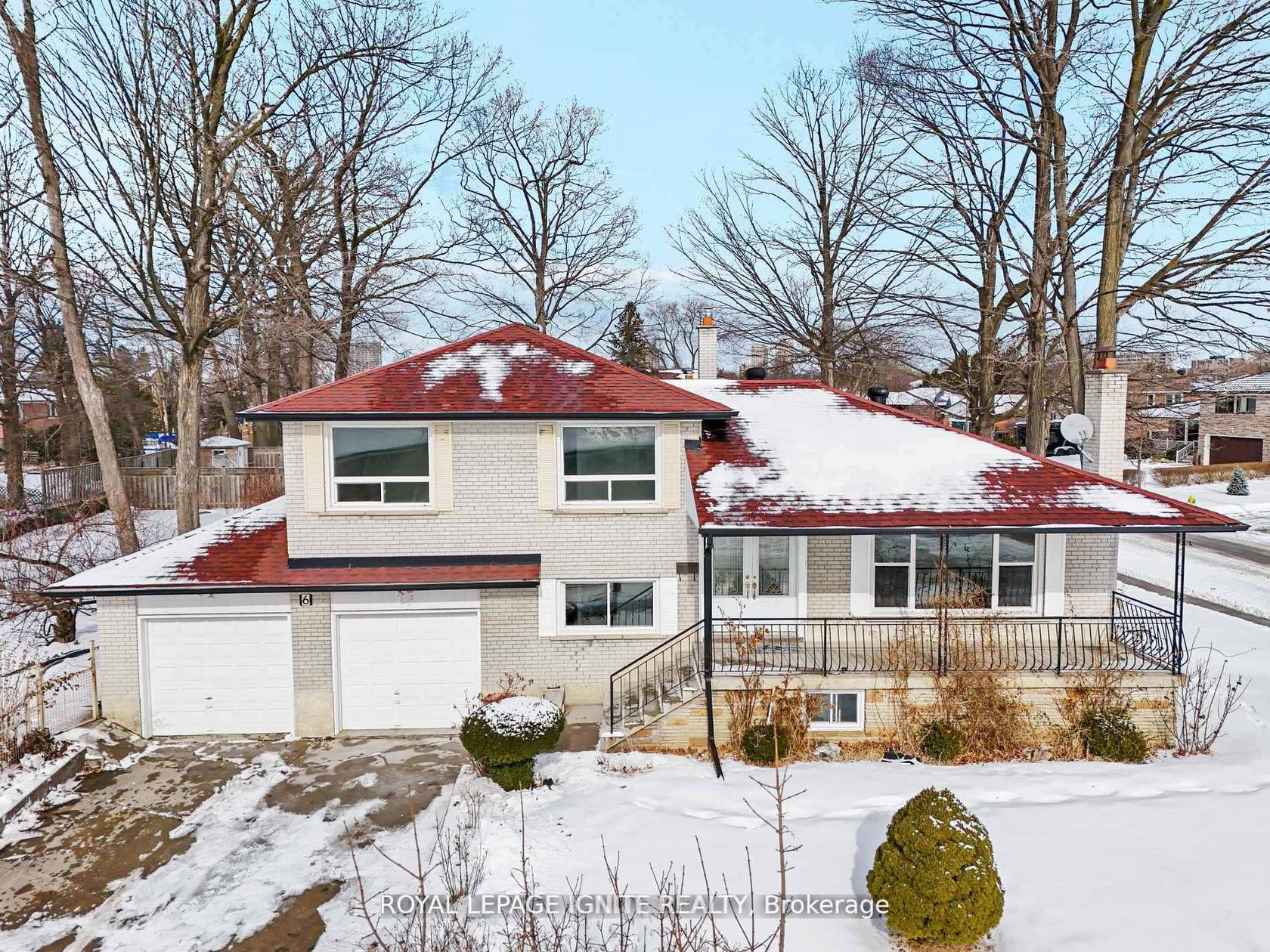 6 Brantley Crescent, York University Heights, Toronto 