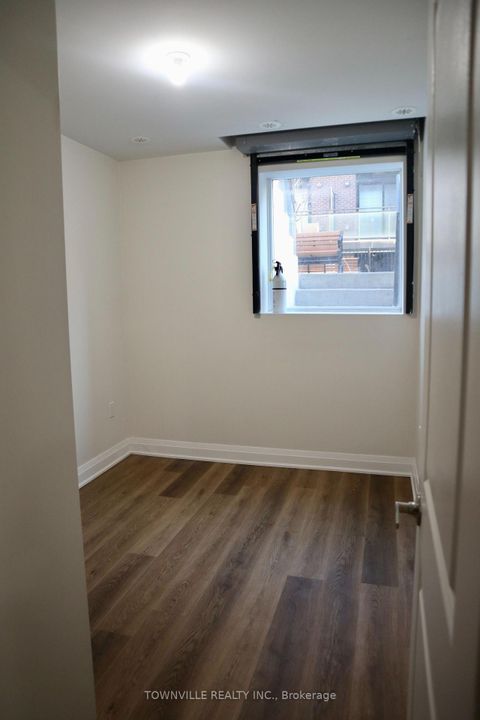 Photo 22 at B1002 - 5279 Highway 7 Road, Vaughan Grove, Vaughan