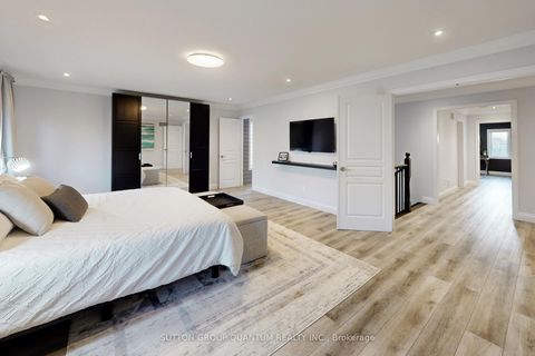 Photo 20 at 556 Bridgeview Road, GO Glenorchy, Oakville