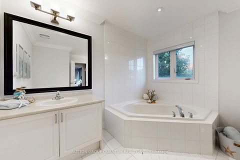 Photo 22 at 556 Bridgeview Road, GO Glenorchy, Oakville